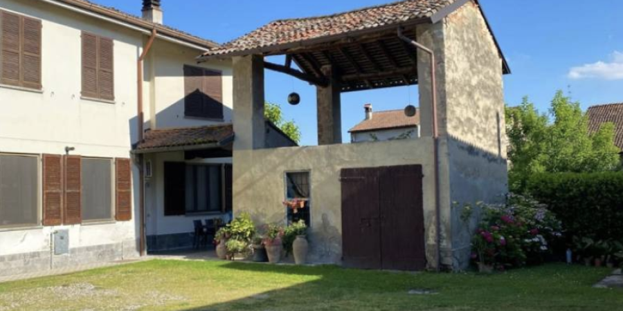 12 via Trebbiola, 3 Stanze Stanze,2 BathroomsBathrooms,Villa,In Vendita,via Trebbiola ,1138