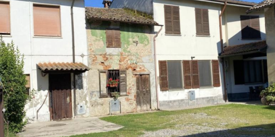 12 via Trebbiola, 3 Stanze Stanze,2 BathroomsBathrooms,Villa,In Vendita,via Trebbiola ,1138