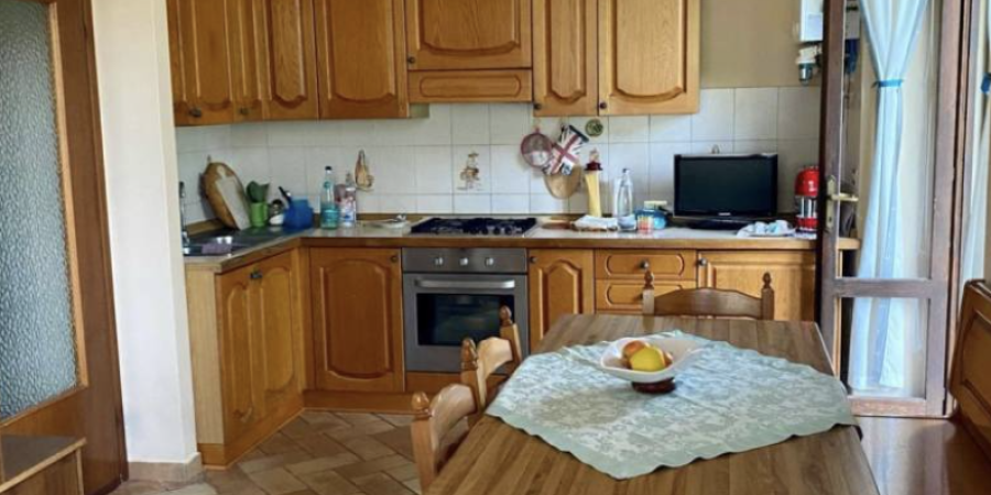 12 via Trebbiola, 3 Stanze Stanze,2 BathroomsBathrooms,Villa,In Vendita,via Trebbiola ,1138