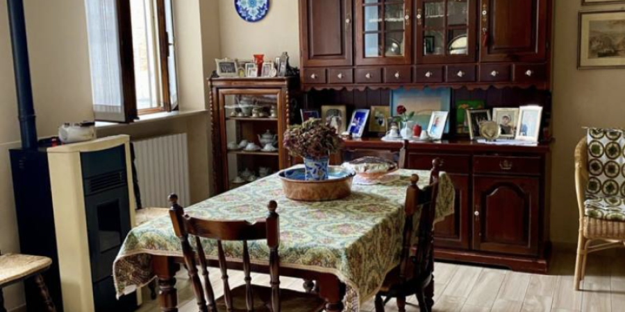 12 via Trebbiola, 3 Stanze Stanze,2 BathroomsBathrooms,Villa,In Vendita,via Trebbiola ,1138